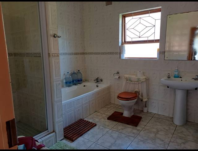 4 BEDROOM HOUSE FOR SALE IN ASPEN HEIGHTS